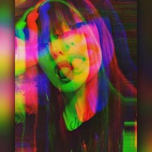 Meet your Posher, Jade